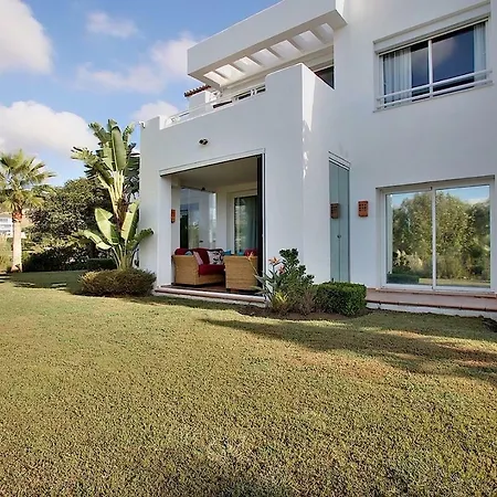 Al-1003 In Alcazaba Lagoon Apartment Estepona